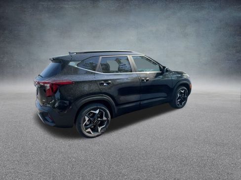 New 2026 Kia Seltos EX image 24
