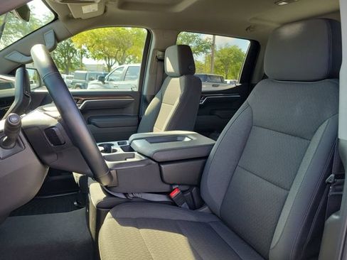 Certified 2026 Chevrolet Silverado 1500 RST AWD/4WD image 18