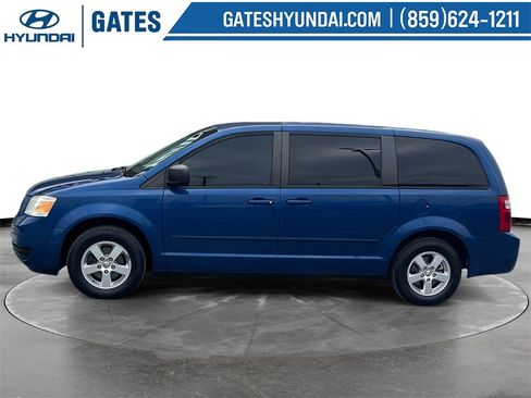 Used 2010 Dodge Grand Caravan SE w/ Popular Equipment Group image 6