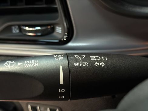 Used 2023 Dodge Challenger SXT RWD image 28