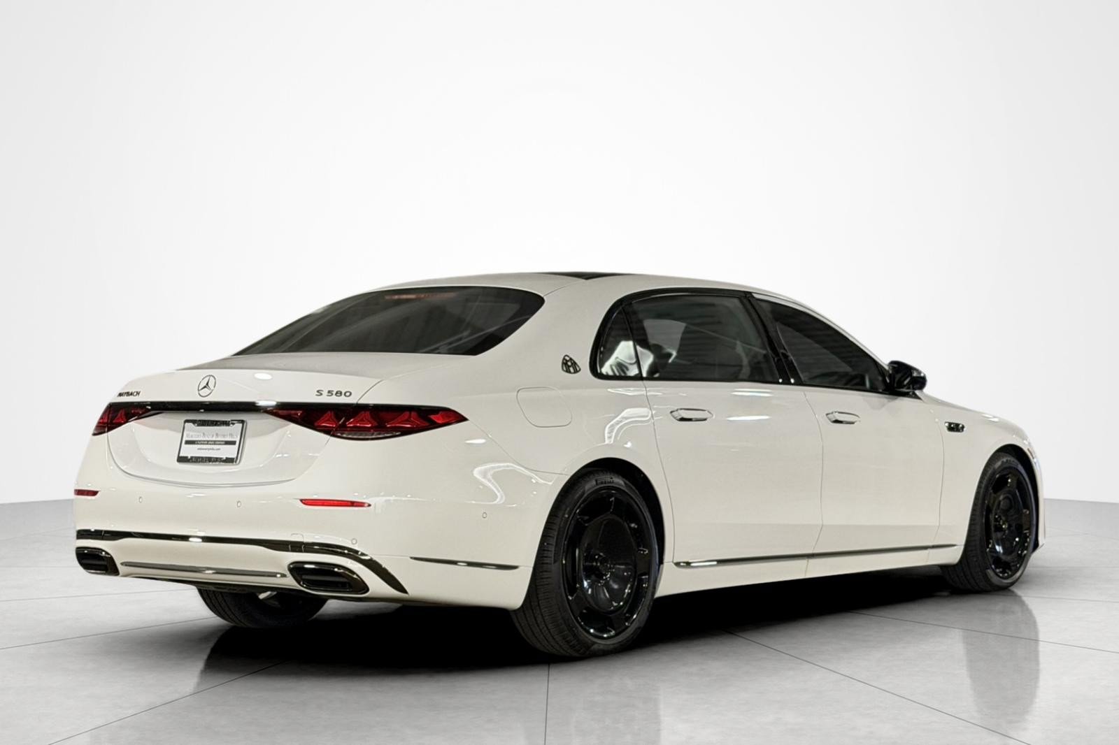 New 2027 Mercedes-Benz Maybach S 580 4MATIC image 5