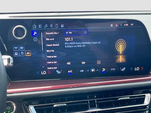 Used 2024 Chevrolet Traverse Z71 image 15