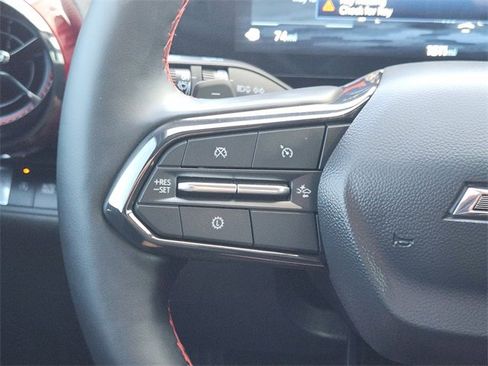 Used 2026 Chevrolet Equinox RS w/ Convenience Package III FWD image 30