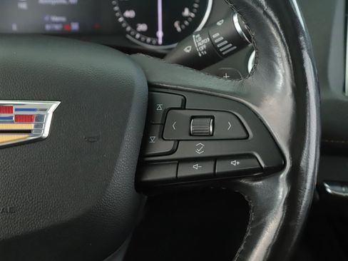 Used 2019 Cadillac XT4 Premium Luxury AWD/4WD image 8