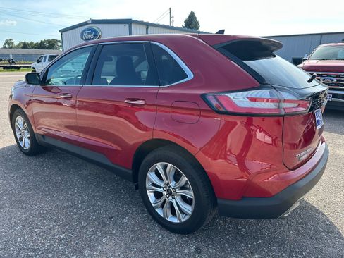 Used 2024 Ford Edge Titanium AWD/4WD image 4