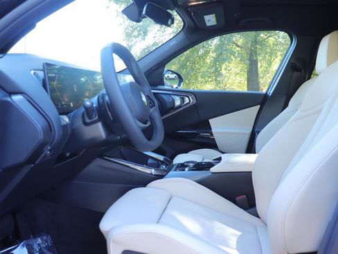 New 2026 BMW X3 xDrive30 w/ Premium Package image 13