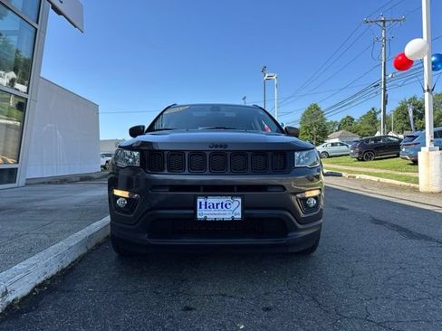 Used 2018 Jeep Compass Latitude w/ Popular Equipment Group AWD/4WD image 5