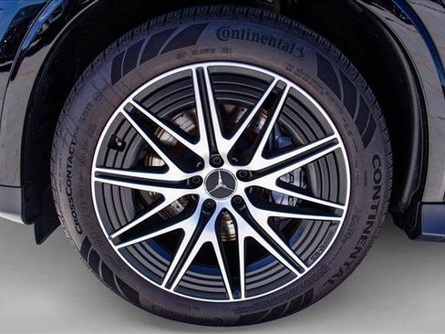 New 2026 Mercedes-Benz GLC 43 AMG 4MATIC image 9