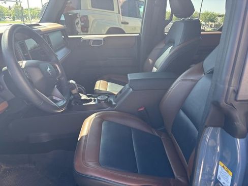 Used 2024 Ford Bronco Outer Banks w/ Sasquatch Package image 15