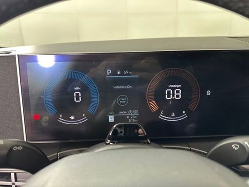 Used 2025 Hyundai Santa Fe XRT image 17