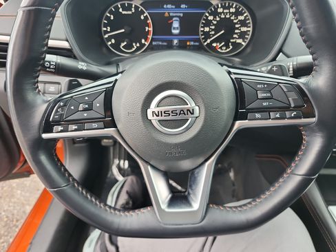 Used 2020 Nissan Altima 2.5 SR FWD image 14