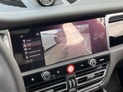 New 2026 Porsche Macan AWD/4WD image 26