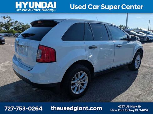 Used 2013 Ford Edge SE FWD image 2