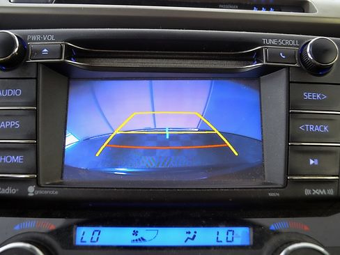 Used 2017 Toyota RAV4 XLE w/ All Weather Liner Package AWD/4WD image 27