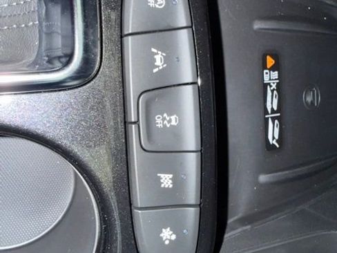 New 2026 Chevrolet TrailBlazer ACTIV w/ Convenience Package FWD image 23