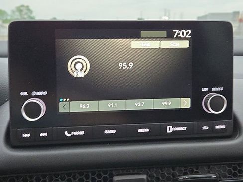 Used 2023 Honda HR-V LX image 16