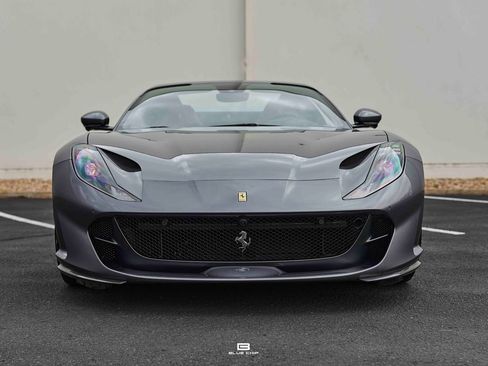 Used 2022 Ferrari 812 GTS image 31