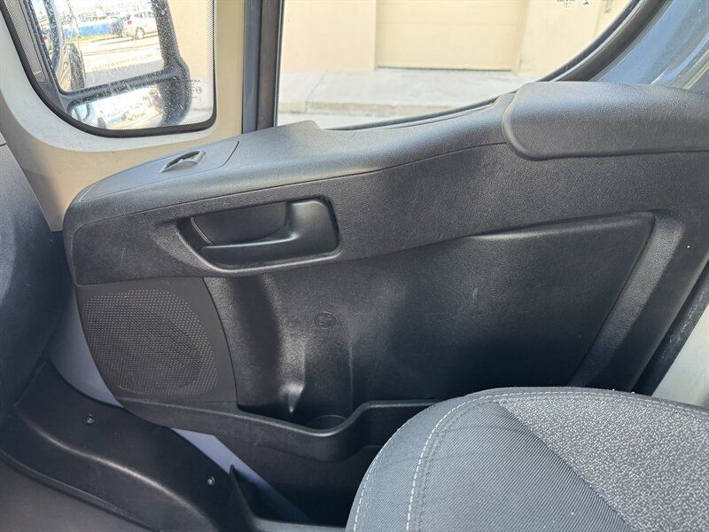 Used 2021 RAM ProMaster 3500 FWD image 11