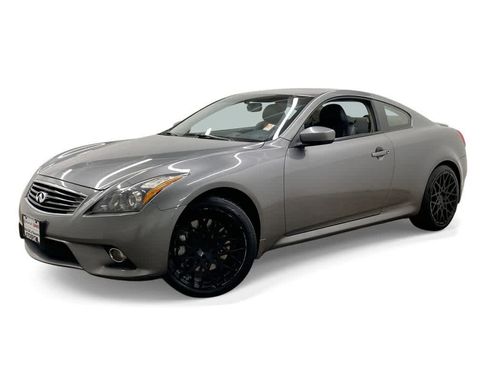 Used 2013 INFINITI G37 x w/ Premium Pkg image 1