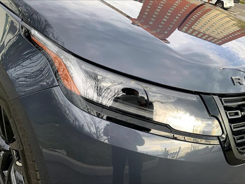 Certified 2026 Land Rover Range Rover Velar Dynamic SE AWD/4WD image 27