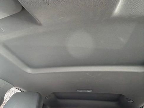 Used 2021 Chevrolet Silverado 1500 Custom image 19