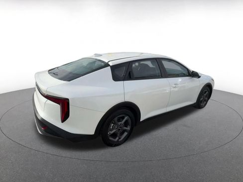 Used 2026 Kia K4 FWD image 14