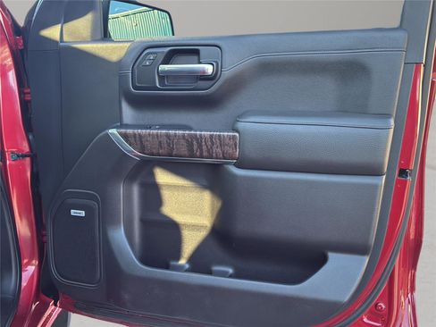 Used 2019 GMC Sierra 1500 Denali w/ Denali Ultimate Package image 32