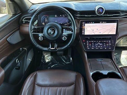 Used 2023 Maserati Grecale GT image 15