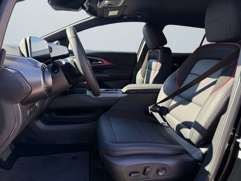 New 2026 Chevrolet Equinox EV RS image 9