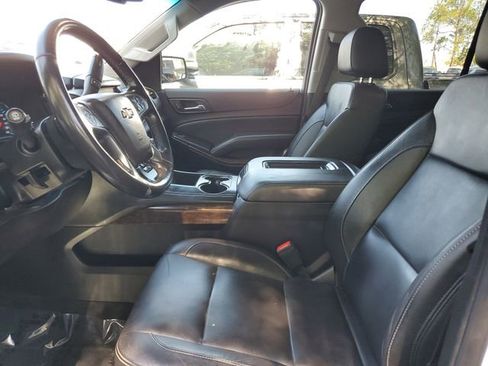 Used 2019 Chevrolet Tahoe LT image 19