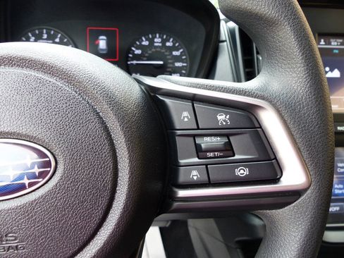 Used 2025 Subaru Impreza 2.0i AWD/4WD image 25