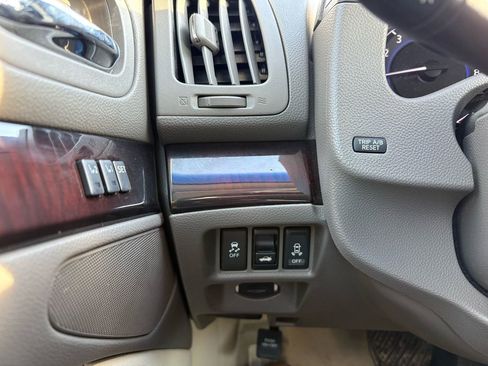 Used 2014 INFINITI Q60 Convertible w/ Premium Package image 25