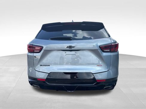 Used 2025 Chevrolet Blazer RS FWD image 8