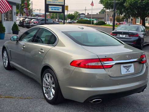 Used 2012 Jaguar XF RWD image 6