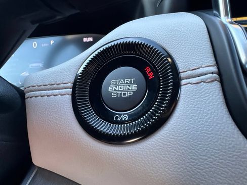 New 2026 Jeep Compass Limited AWD/4WD image 10