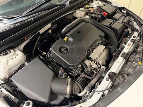 Used 2023 Chevrolet Malibu LT image 42