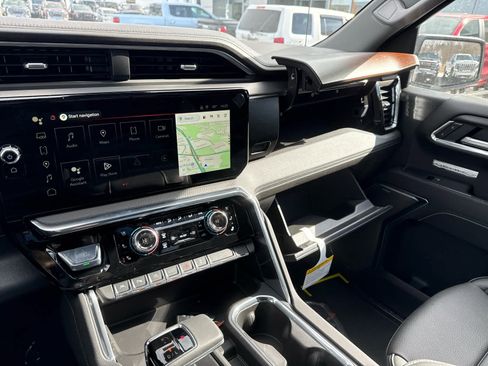 New 2026 GMC Sierra 1500 Denali w/ Denali Reserve Package image 24