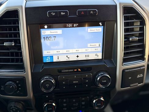 Used 2018 Ford F150 Lariat w/ Equipment Group 501A Mid AWD/4WD image 36