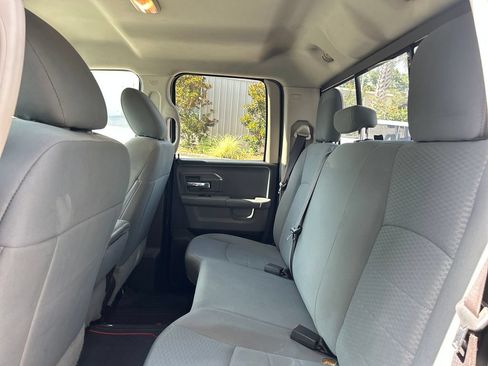 Used 2017 RAM 1500 Classic SLT RWD image 13