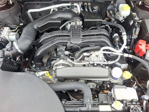 Used 2024 Subaru Outback Limited image 28