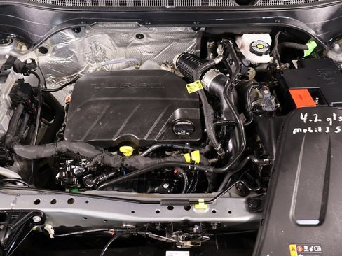 Used 2024 Chevrolet Trax LS w/ Driver Confidence Package image 18