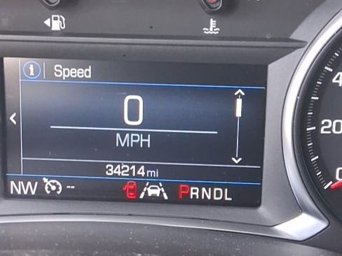 Used 2024 Chevrolet Equinox RS image 11