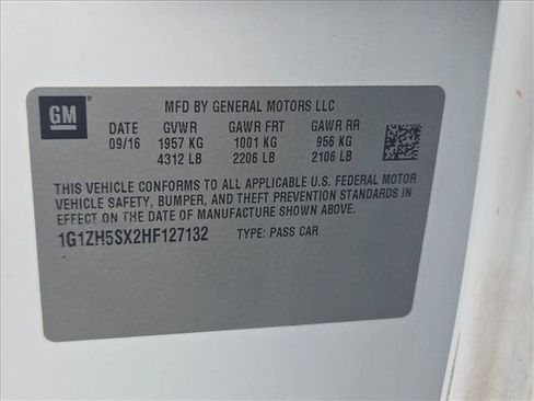 Certified 2017 Chevrolet Malibu Premier w/ Premier Sun and Wheel Package FWD image 25