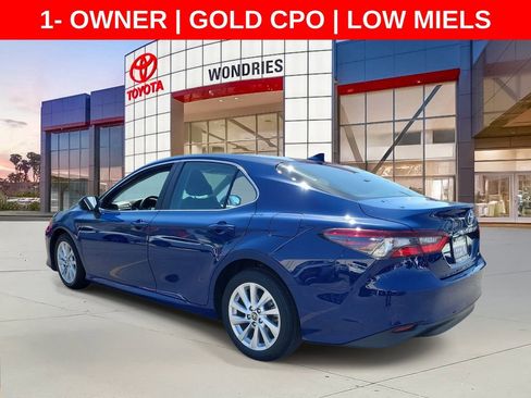 Used 2023 Toyota Camry LE FWD image 5