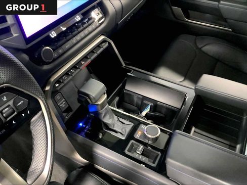 Certified 2026 Toyota Tundra Platinum AWD/4WD image 17