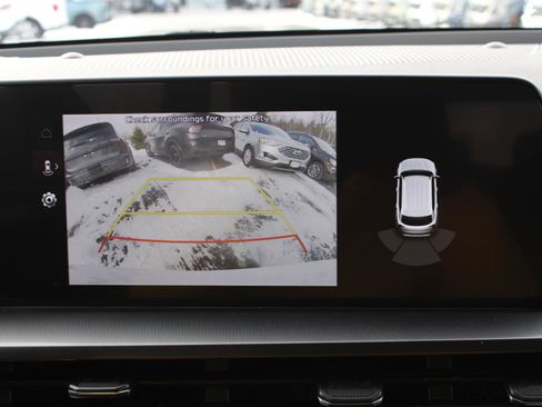 Used 2024 Kia Telluride LX image 12