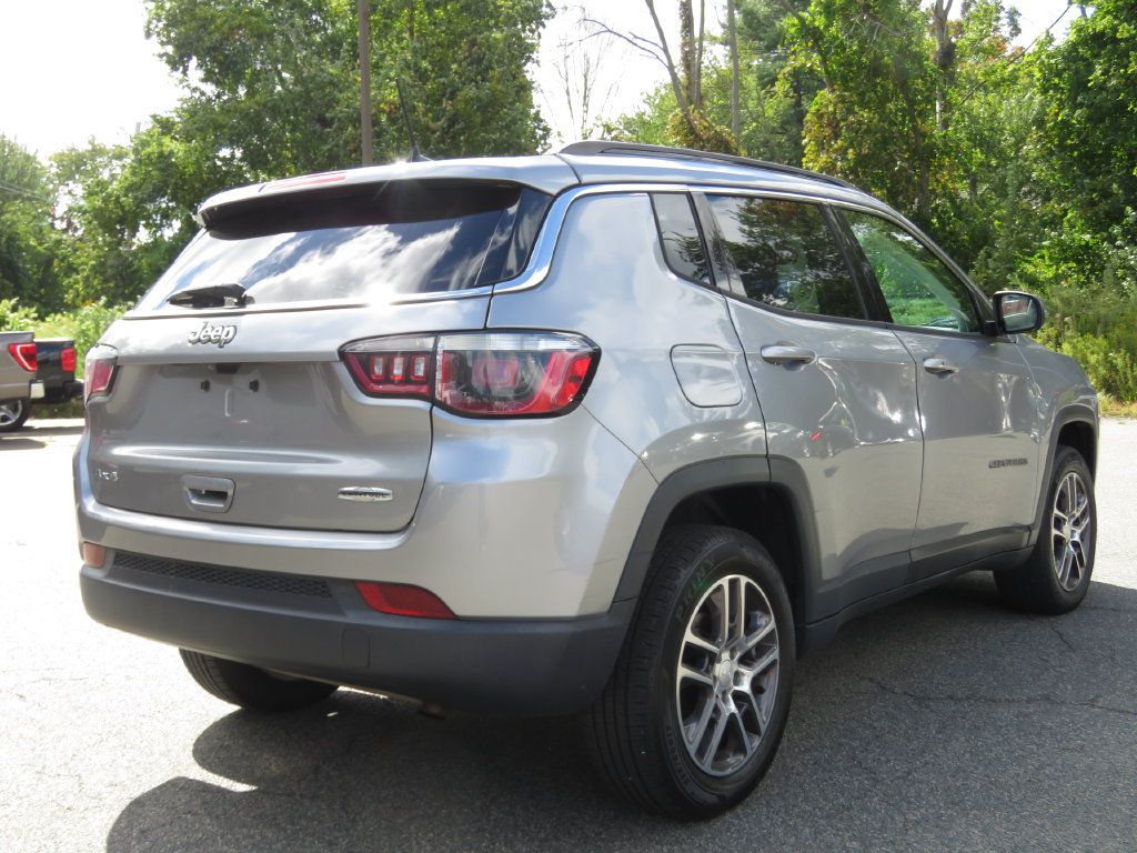 Used 2018 Jeep Compass Latitude w/ Popular Equipment Group AWD/4WD image 5