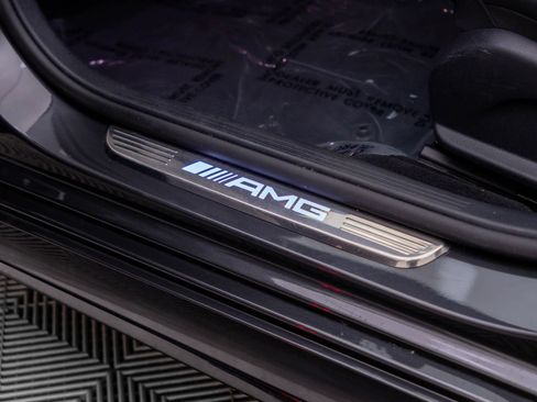 Used 2022 Mercedes-Benz E 53 AMG 4MATIC Sedan image 16