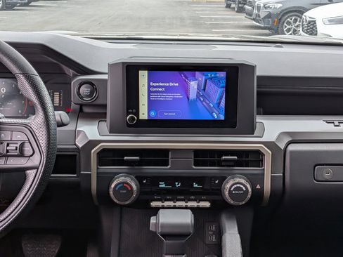 Used 2025 Toyota Tacoma SR5 image 3