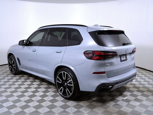 Used 2026 BMW X5 M60i AWD/4WD image 9
